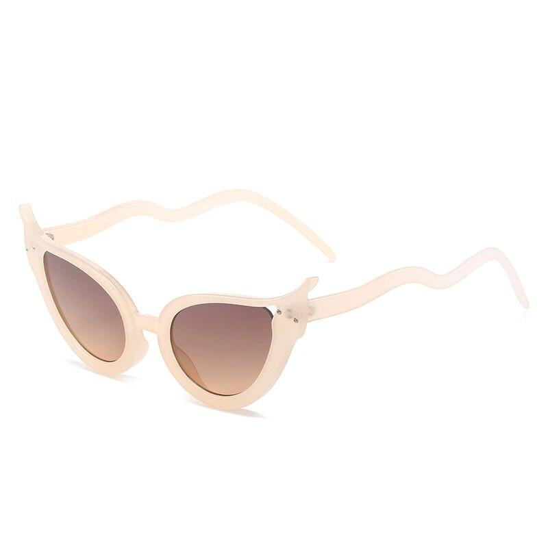 Cat Eye Vintage Snakelike Sunnies.